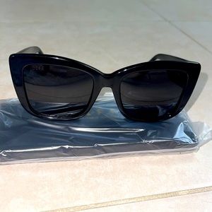 Diff cat eye sunglasses